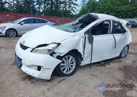 2010 Toyota Corolla Matrix из США, поврежденный, VIN 2T1KU4EE9AC372193